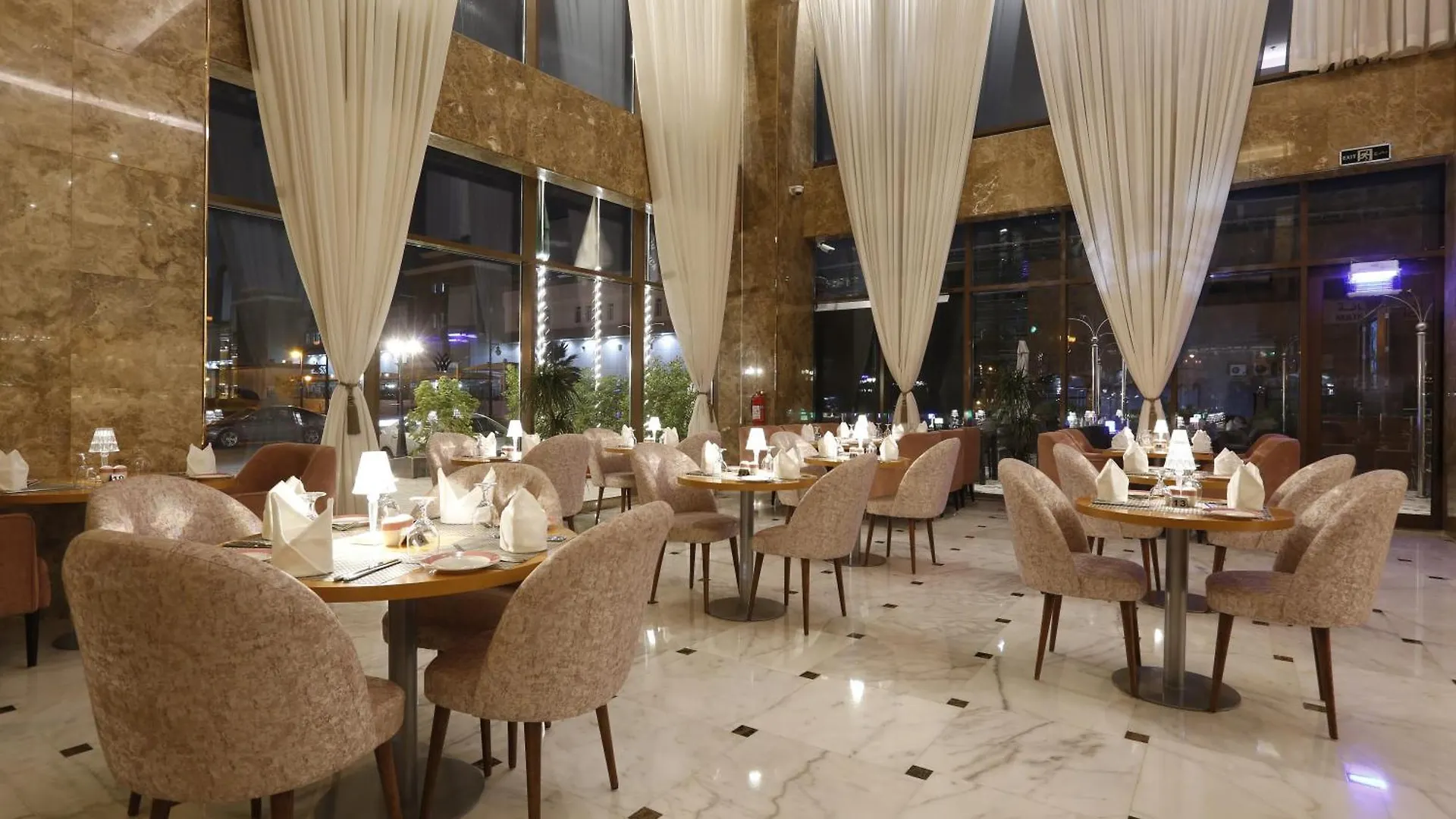 Cantonal Hotel By Warwick Riade 4*,  Arábia Saudita