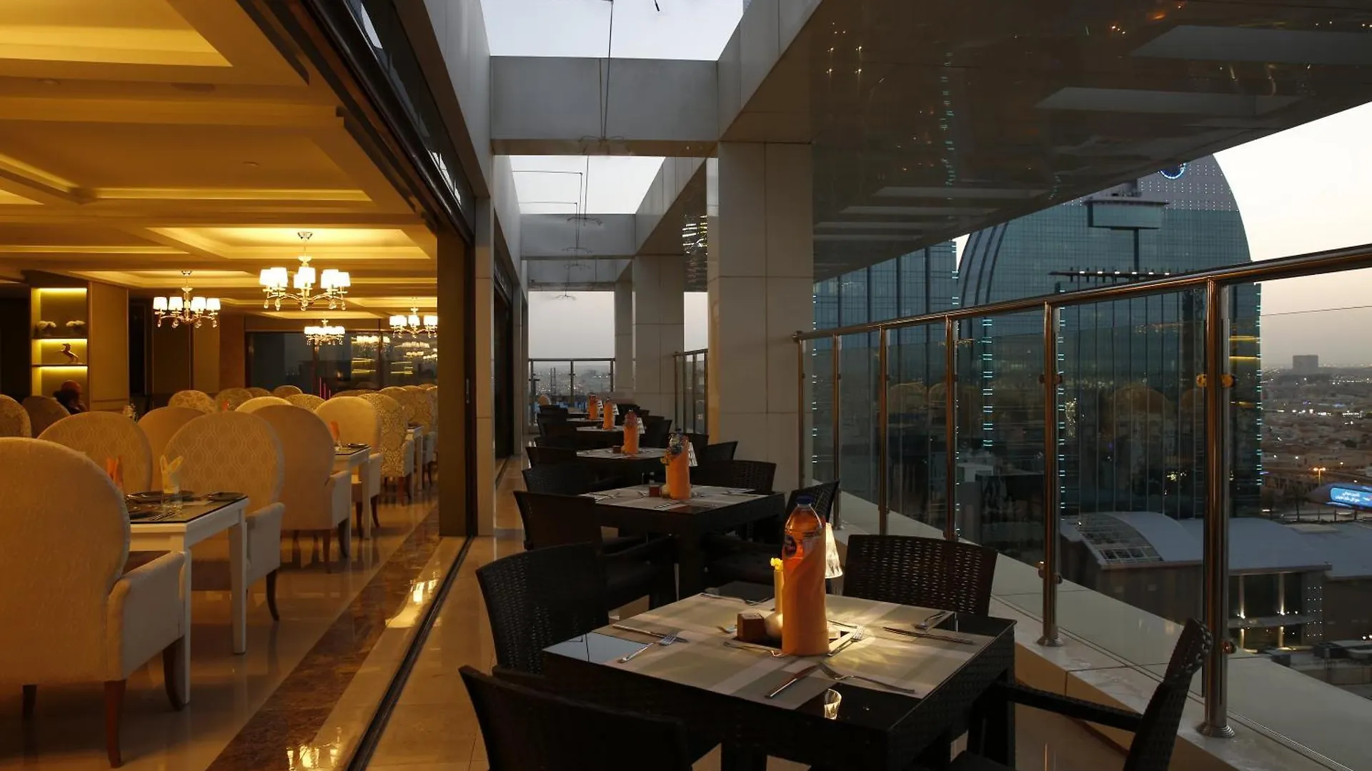 Cantonal Hotel By Warwick Riade 4*,
